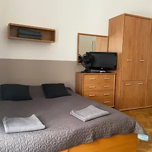 guest-rest-studio-apartments.inbudapesthotels.com/