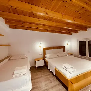  Villa Anxhelo Arnavutluk
